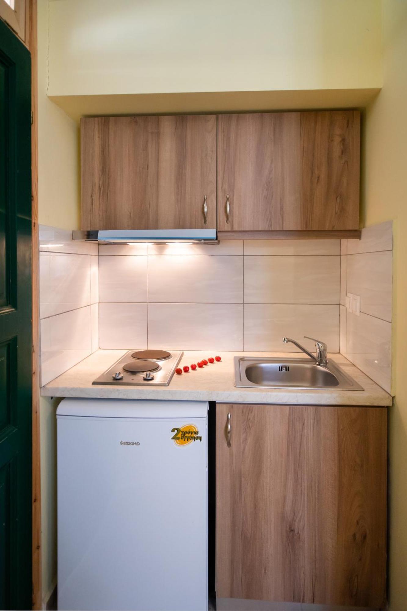 Mediterraneo Studios Vasiliki  Ngoại thất bức ảnh